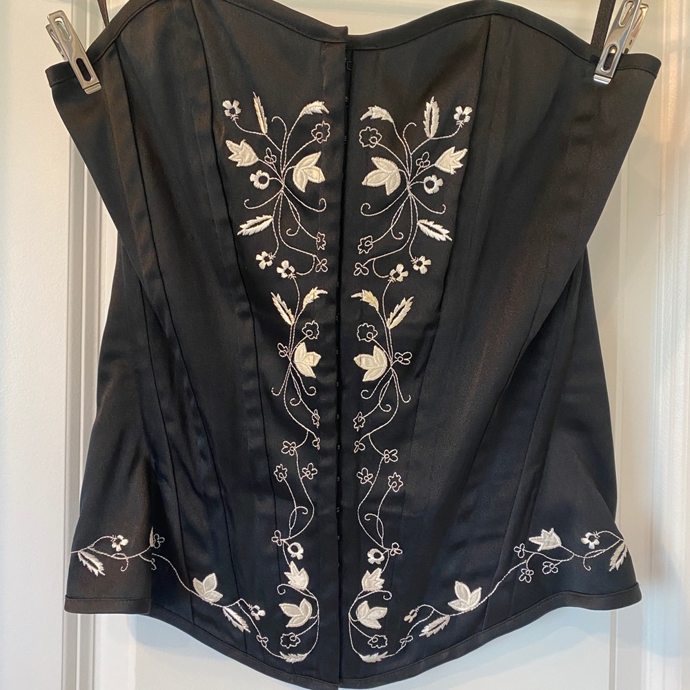 Corset Bustier size Med-Lg